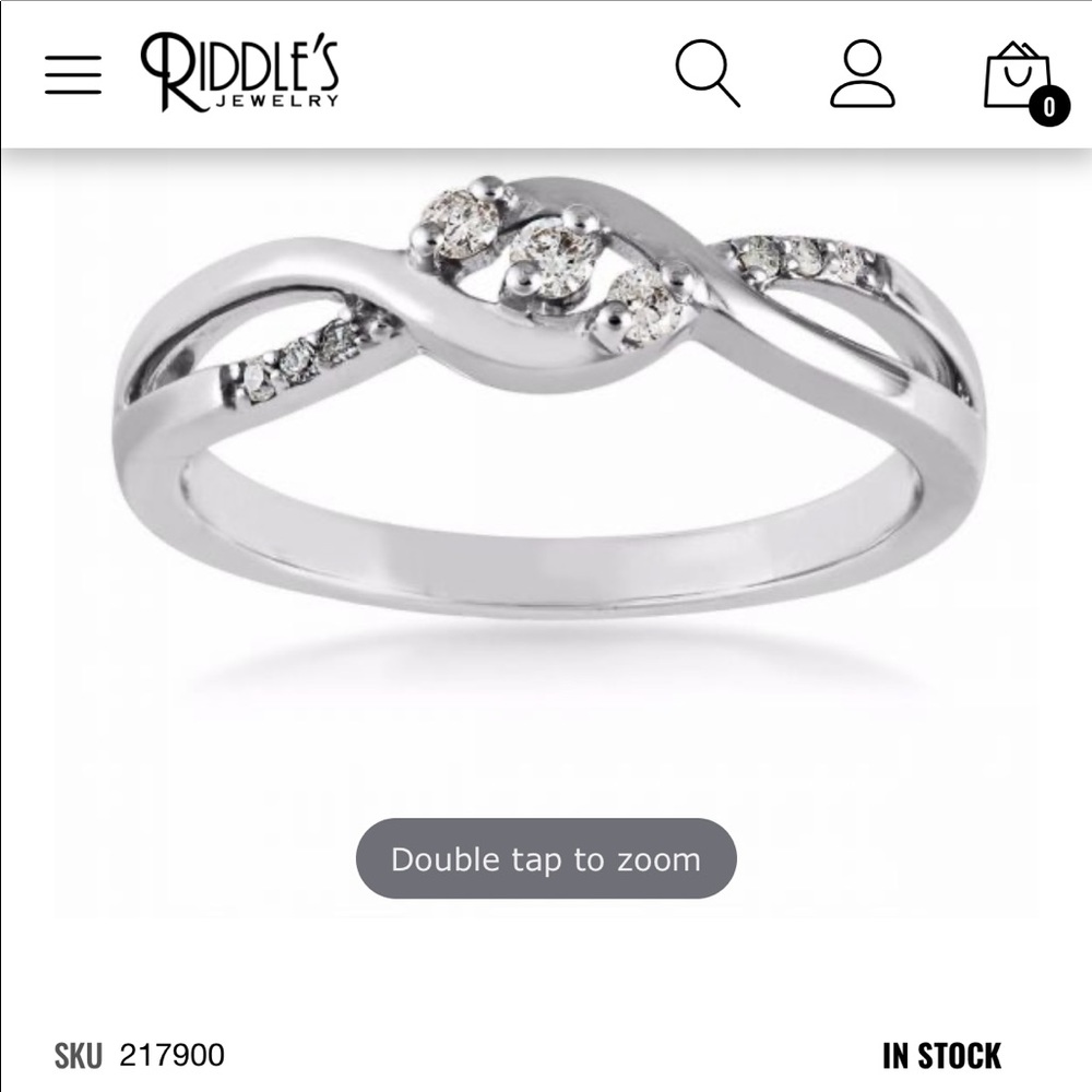 Promise Ring from Riddle’s Jewelry - Picture 4 of 5